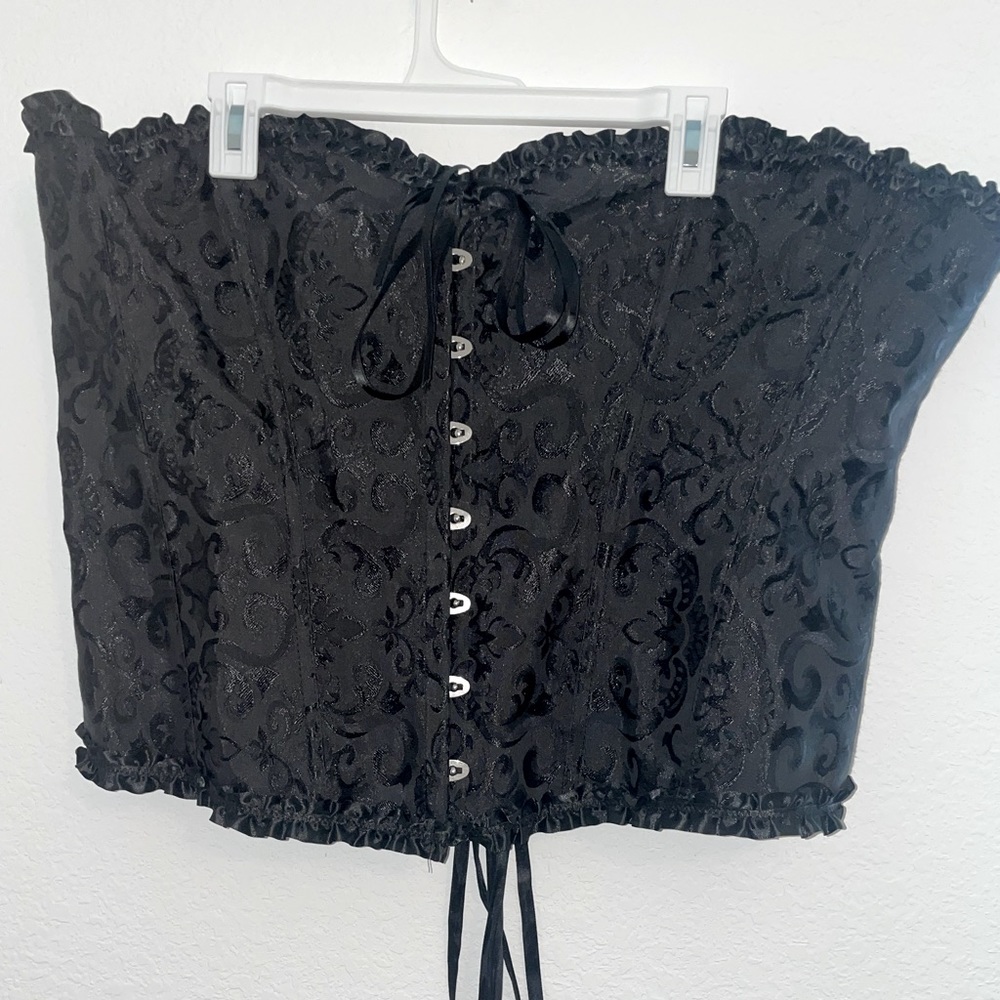 Corset Top All Black, size 2XL (Says 7XL but runs SUPER SMALL)